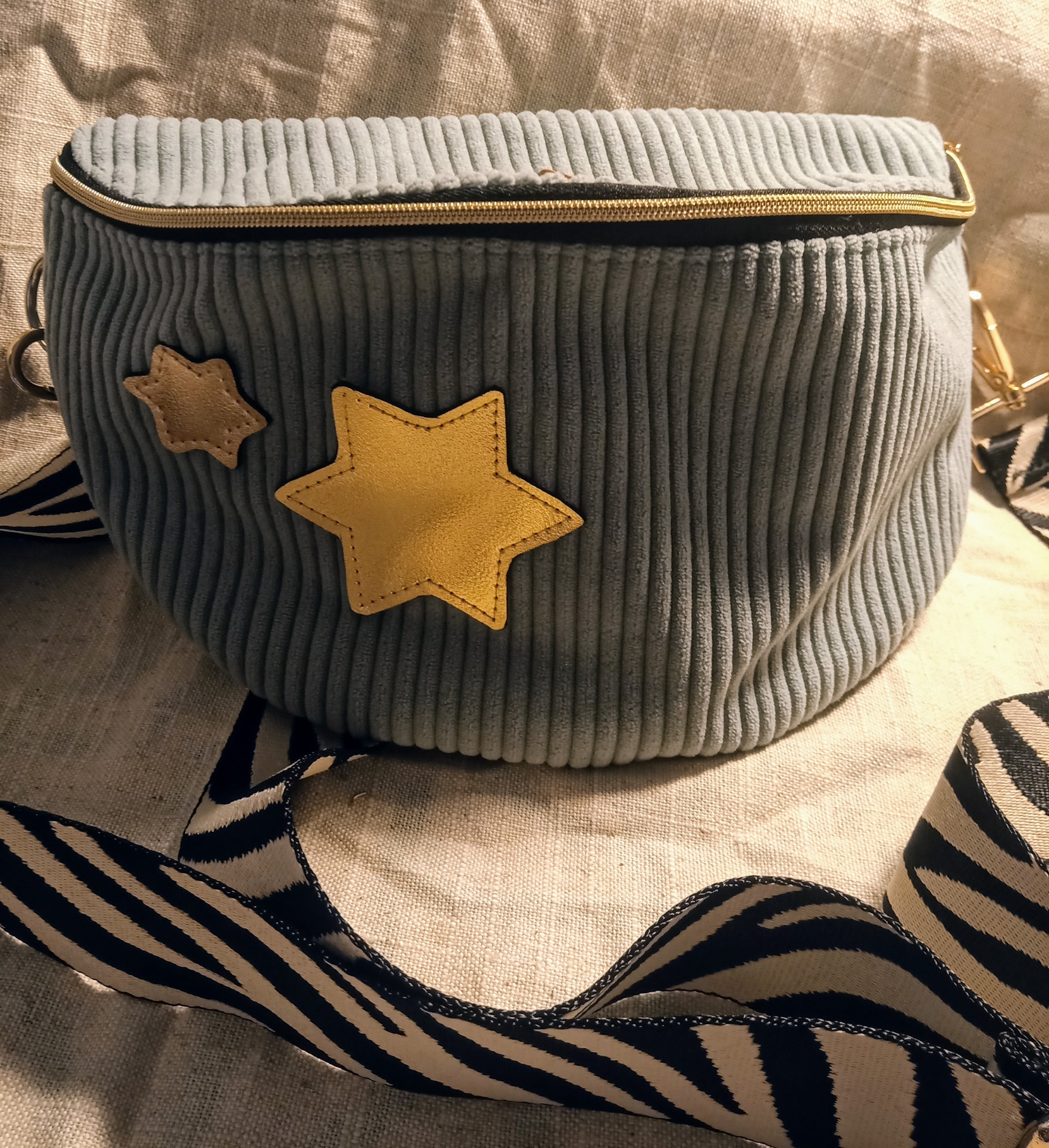 s banane velour bleu2