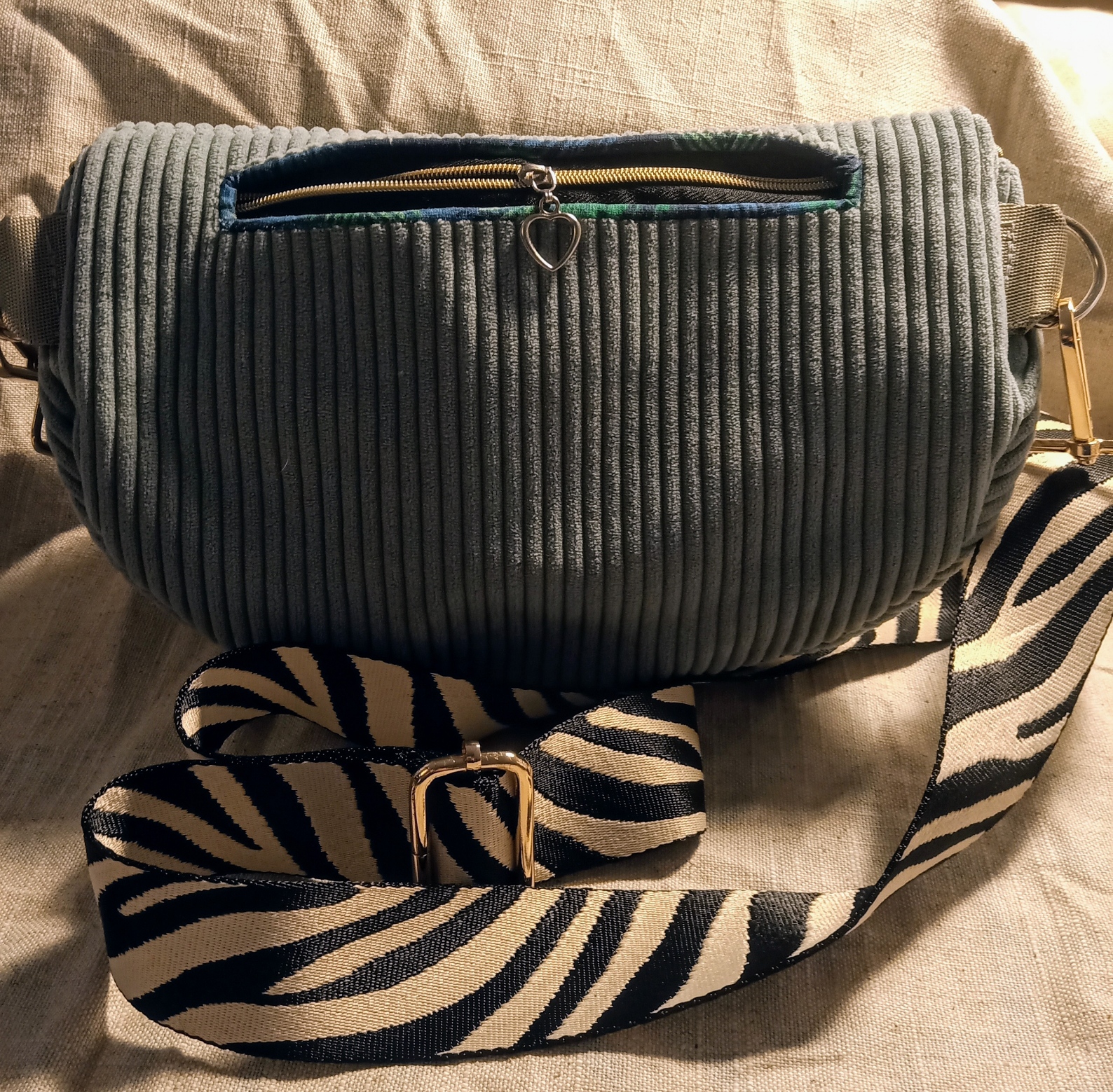 s banane velour bleu3